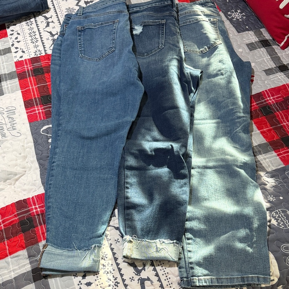 3 pairs of Maurice’s Women's Blue Jeans